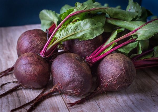 beets, purple, green